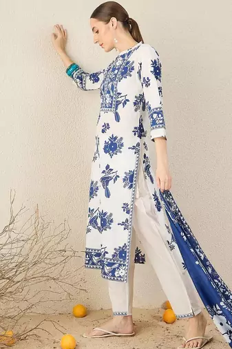 Women Floral Printed Cotton Kurta with Trousers & Dupatta