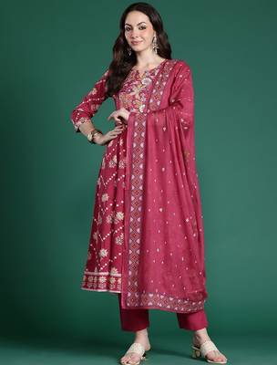 Floral Printed Pure Cotton Kurta with Trousers & Dupatta 6