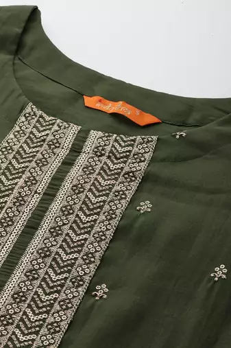 Ethnic Motifs Embroidered Sequinned Kurta with Trousers & Dupatta