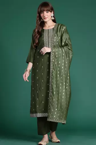 Ethnic Motifs Embroidered Sequinned Kurta with Trousers & Dupatta