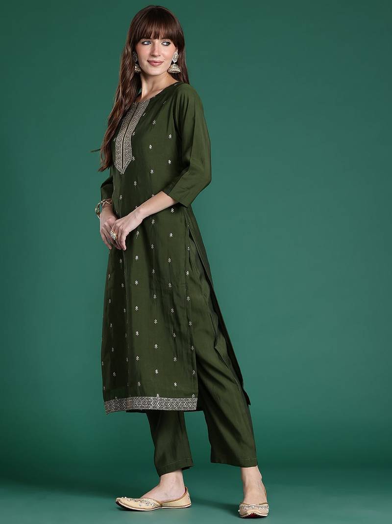 Ethnic Motifs Embroidered Sequinned Kurta with Trousers & Dupatta