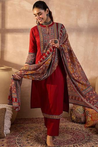Women Ethnic Motifs Embroidered Beads and Stones  Cotton Kurta with Trousers