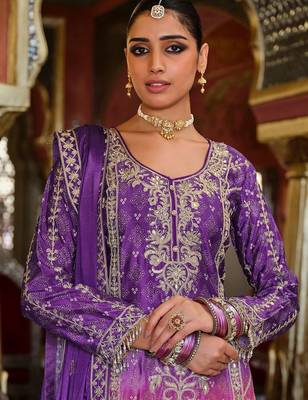 Ethnic Motifs Embroidered Mirror Work Kurta with Palazzos & Dupatta 3