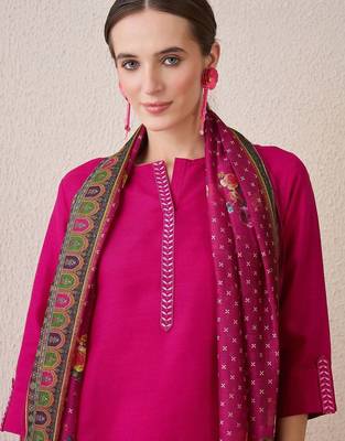 Floral Yoke Design Notch Neck Thread Work Straight Kurta With Trousers & Dupatta 1