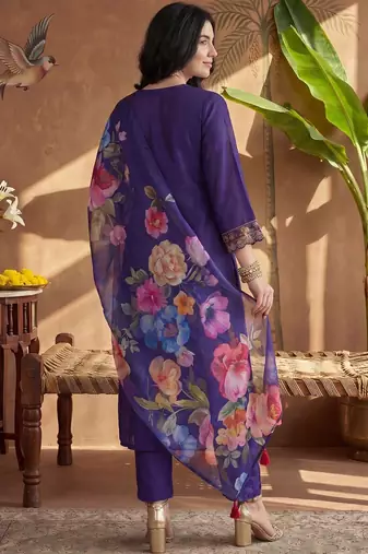 Women Ethnic Motifs Embroidered Regular Thread Work Kurta with Trousers & With Dupatta