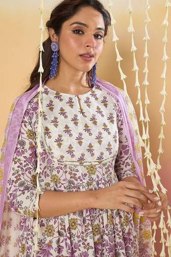 Floral Printed Key Hole Neck  Cotton Kurta With Trousers & Dupatta