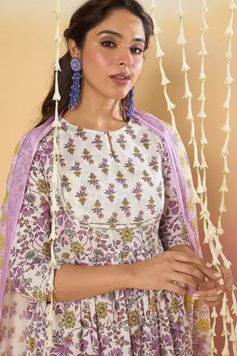Floral Printed Key Hole Neck Pure Cotton Kurta With Trousers & Dupatta