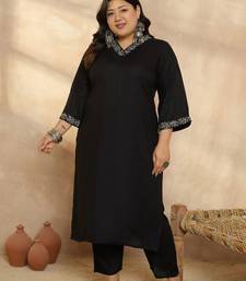 Plus Size Ethnic Motifs Embroidered Regular Thread Work Kurta with Trousers
