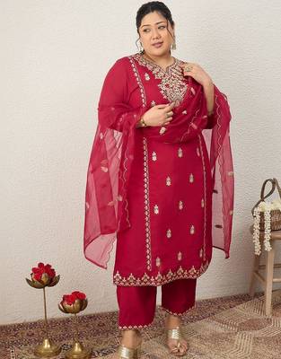Plus Size Ethnic Motifs Embroidered Regular Kurta with Trousers & With Dupatta 5