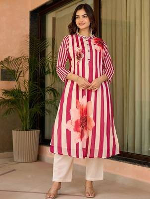 Women Printed Regular Pure Cotton Kurta with Trousers 1
