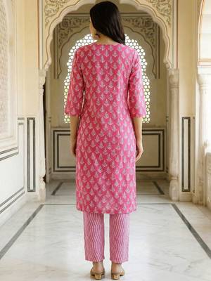 Women Ethnic Motifs Printed Regular Thread Work Kurta with Trousers 6
