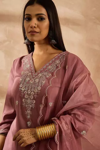 Women Ethnic Motifs Embroidered Regular Sequinned Kurta with Trousers & With Dupatta
