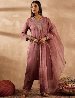 Women Ethnic Motifs Embroidered Regular Sequinned Kurta with Trousers & With Dupatta 2