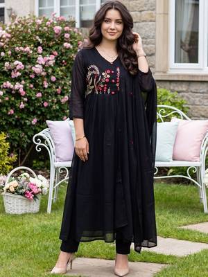 Women Ethnic Motifs Embroidered Empire Thread Work Pure Cotton Kurta with Trousers & With Dupatta 2