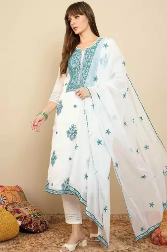 Floral Embroidered Thread Work Organza Straight Kurta With Trousers & Dupatta