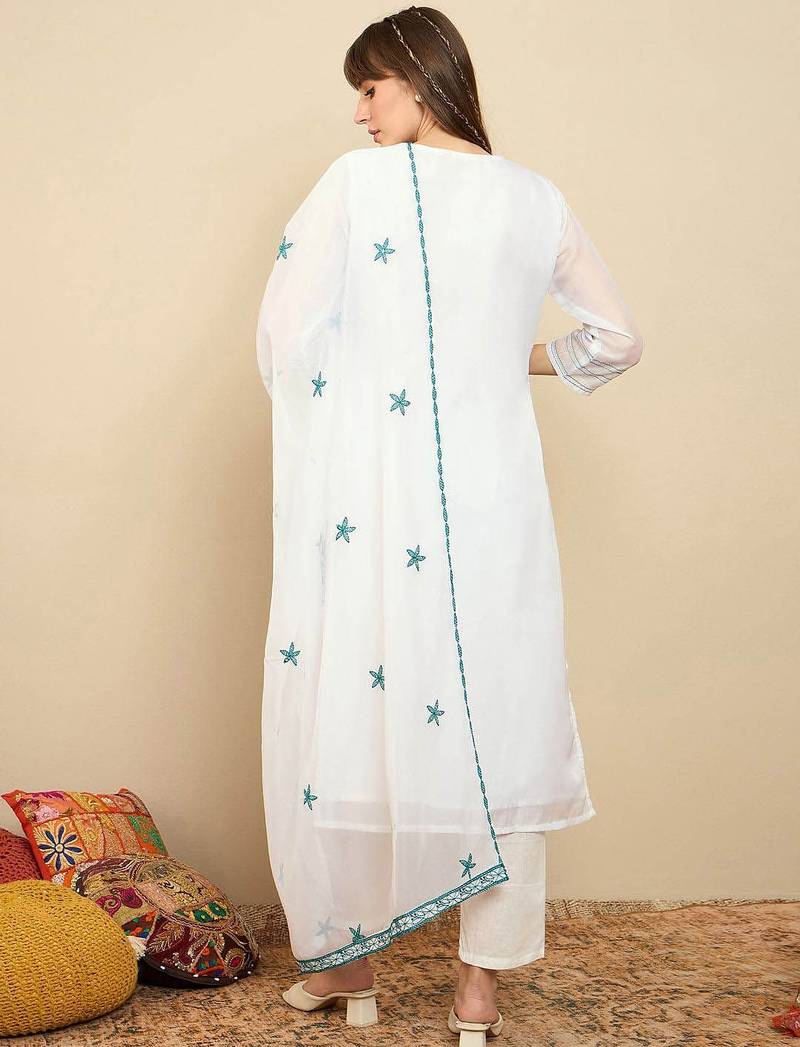 Floral Embroidered Thread Work Organza Straight Kurta With Trousers & Dupatta
