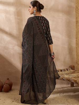 Women Ethnic Motifs Printed Cotton Kurta with Trousers & Dupatta 5
