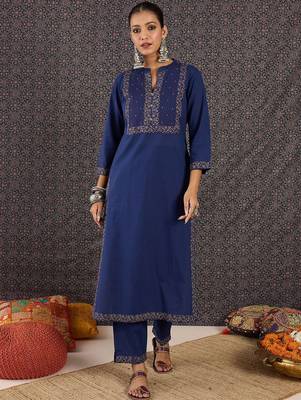 Embroidered Notch Neck Thread Work Pure Cotton Kurta With Trousers & Dupatta 2