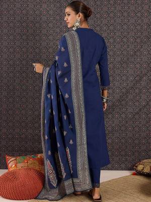 Embroidered Notch Neck Thread Work Pure Cotton Kurta With Trousers & Dupatta 6