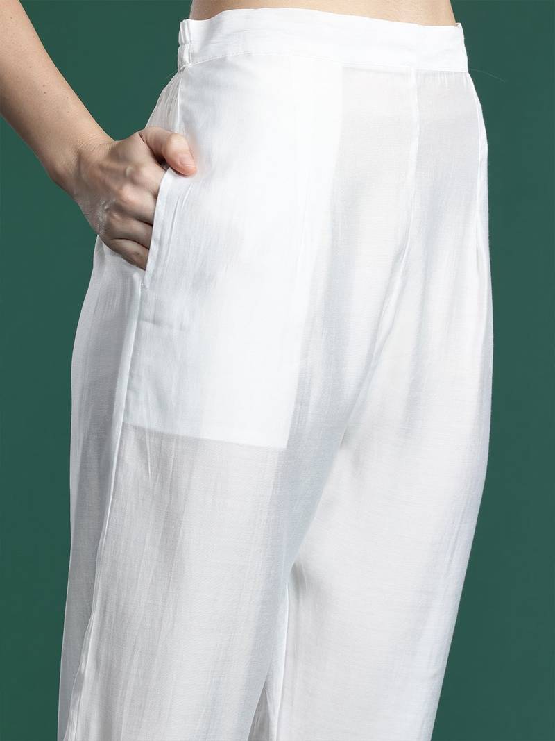 Women Floral Embroidered Thread Work Kurta With Trousers & Dupatta
