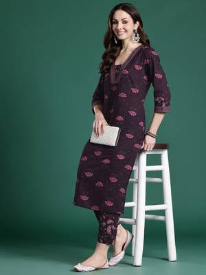 Floral Printed Beads & Stones Pure Cotton Kurta with Trousers 1