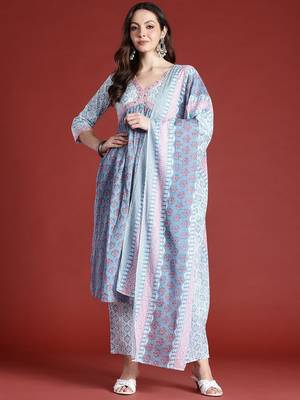 Floral Printed Empire Beads and Stones Pure Cotton Kurta with Trousers & Dupatta 7