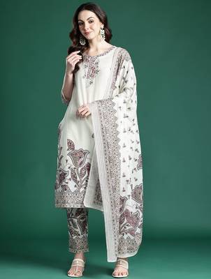Floral Embroidered Pure Cotton Kurta with Trousers & Dupatta 5