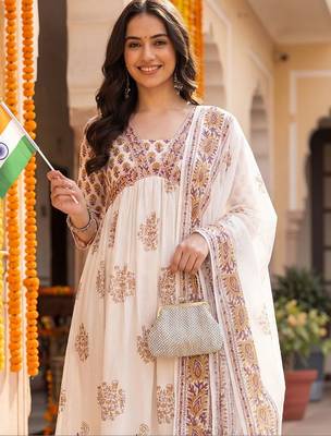 Women Ethnic Motifs Printed Empire Pure Cotton Kurta with Trousers & With Dupatta 3