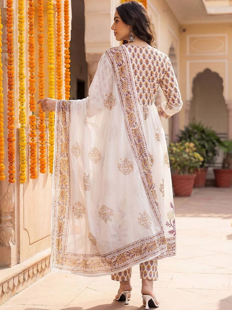 Women Ethnic Motifs Printed Empire Pure Cotton Kurta with Trousers & With Dupatta