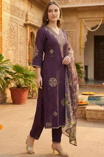 Women Ethnic Motifs Embroidered Regular Thread Work Kurta with Trousers & With Dupatta