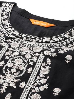 Floral Embroidered Pure Cotton Kurta with Trousers & Dupatta 2