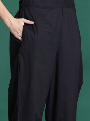 Floral Embroidered Pure Cotton Kurta with Trousers & Dupatta 3