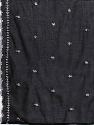 Floral Embroidered Pure Cotton Kurta with Trousers & Dupatta 4