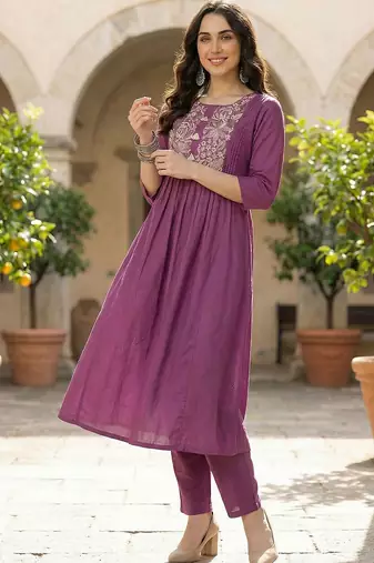 Women Ethnic Motifs Embroidered Panelled Thread Work Pure Cotton Kurta with Trousers