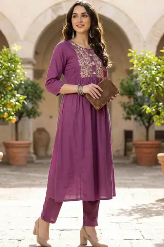 Women Ethnic Motifs Embroidered Panelled Thread Work Pure Cotton Kurta with Trousers