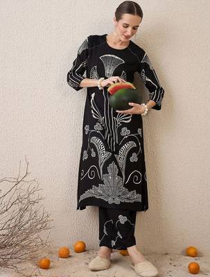 Ethnic Motifs Printed Round Neck Sequinned Straight Kurta With Palazzos 5