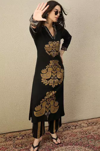 Women Ethnic Motifs Printed Regular Sequinned Kurta with Palazzos