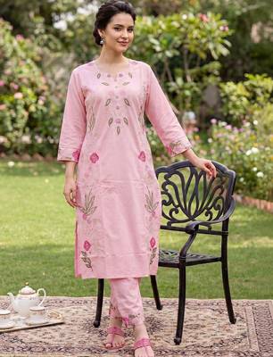 Women Floral Embroidered Regular Thread Work Pure Cotton Kurta with Trousers 1