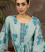 Women Floral Printed Pleated Pure Cotton Kurta Set
