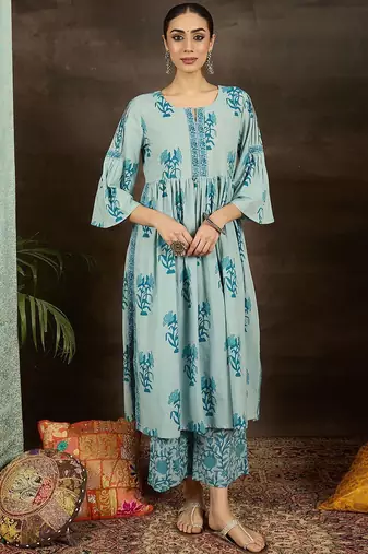 Women Floral Printed Pleated Pure Cotton Kurta Set