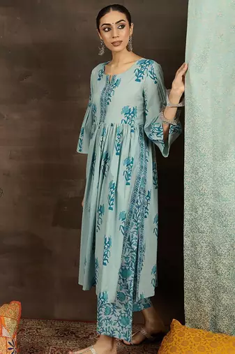 Women Floral Printed Pleated Pure Cotton Kurta Set