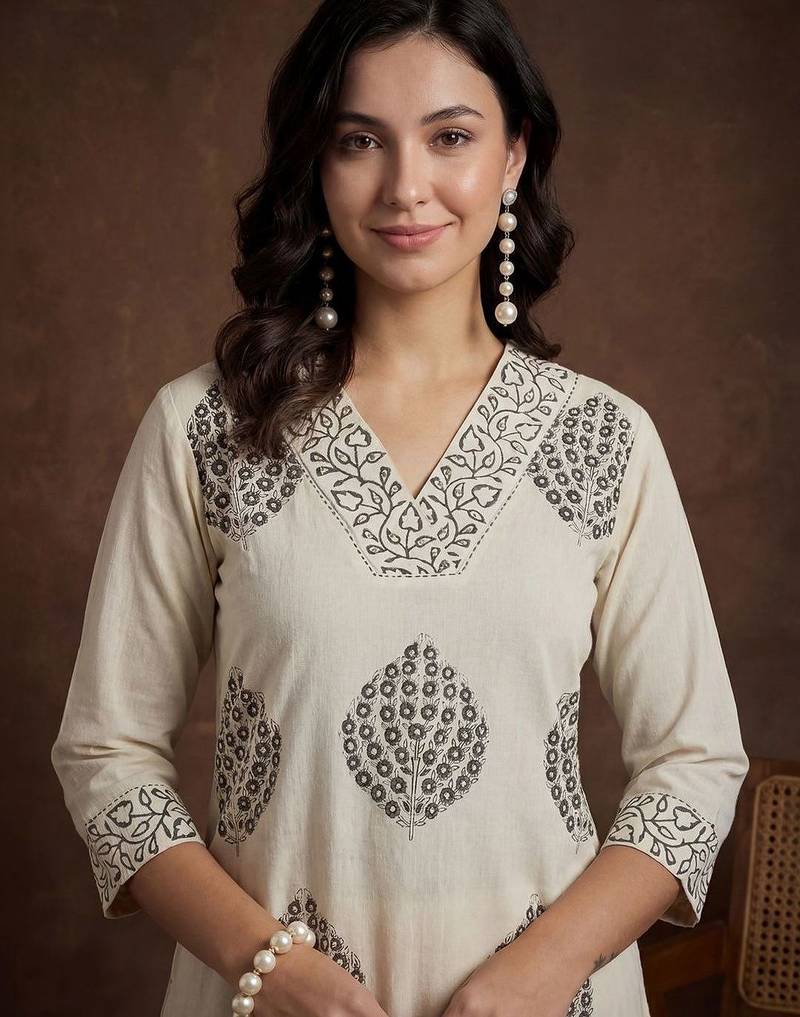 Women Ethnic Motifs Printed Regular Sequinned Pure Cotton Kurta with Palazzos