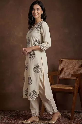 Women Ethnic Motifs Printed Regular Sequinned Pure Cotton Kurta with Palazzos