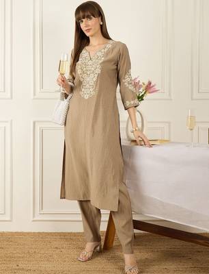 Floral Printed Thread Work Pure Cotton Kurta With Palazzos 5