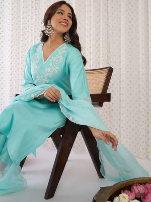 Floral Yoke Design Liva Straight Kurta With Trousers & Dupatta 5