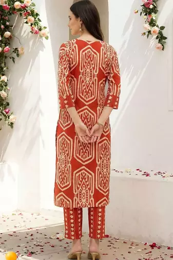 Women Ethnic Motifs Printed Regular Pure Cotton Kurta with Trousers