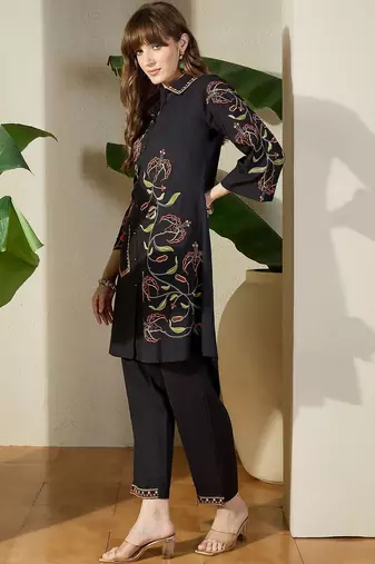 Women Black Floral Embroidered Thread Work Pure Cotton Kurti with Trousers