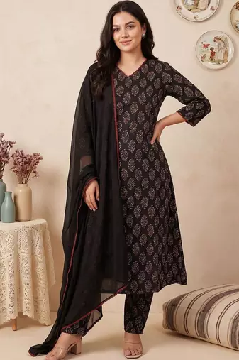 Women Ethnic Motifs Printed Regular Pure Cotton Kurta with Trousers & With Dupatta