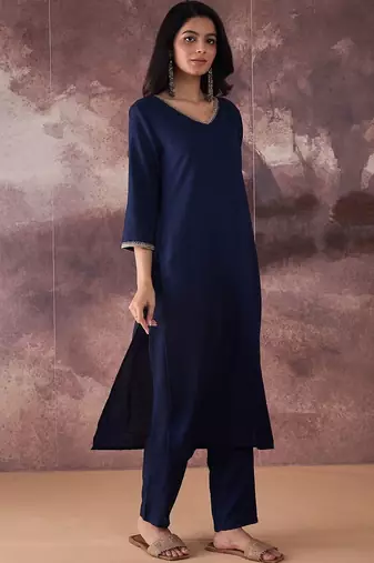 Women Regular Kurta with Trousers