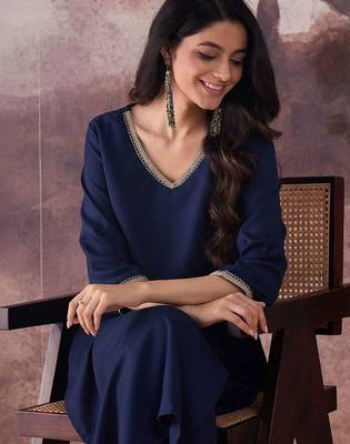 Women Regular Kurta with Trousers 5
